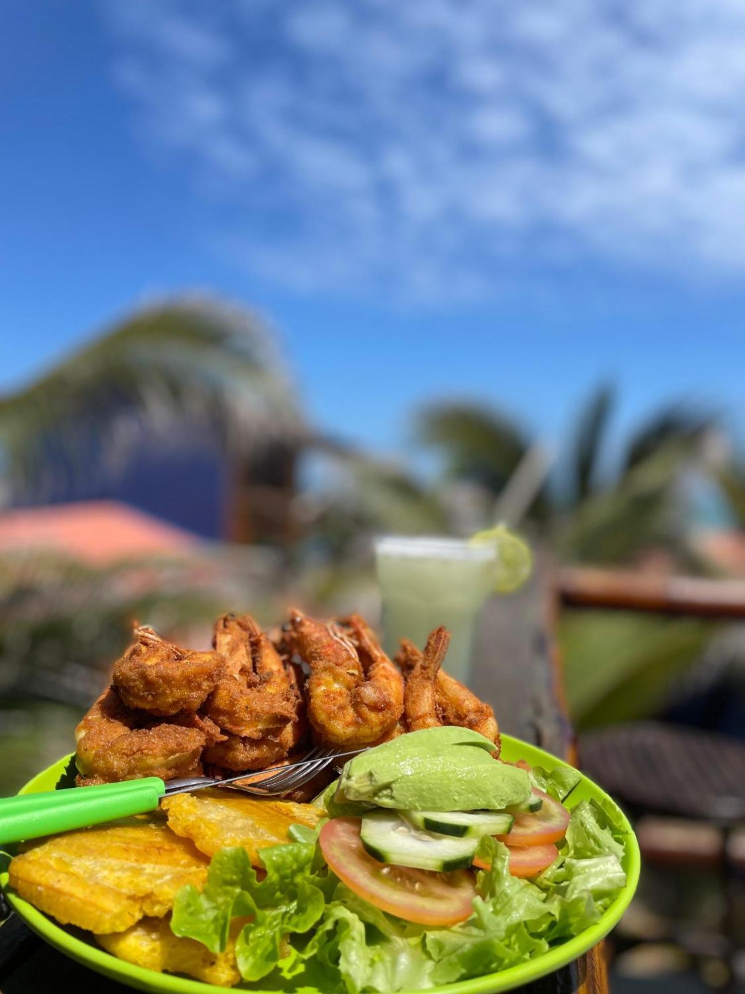 Un Dia Boutique Resort بلاياس المظهر الخارجي الصورة